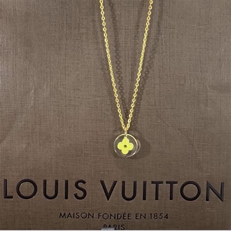 louis vuitton necklace replica free shipping|louis vuitton clover necklace.